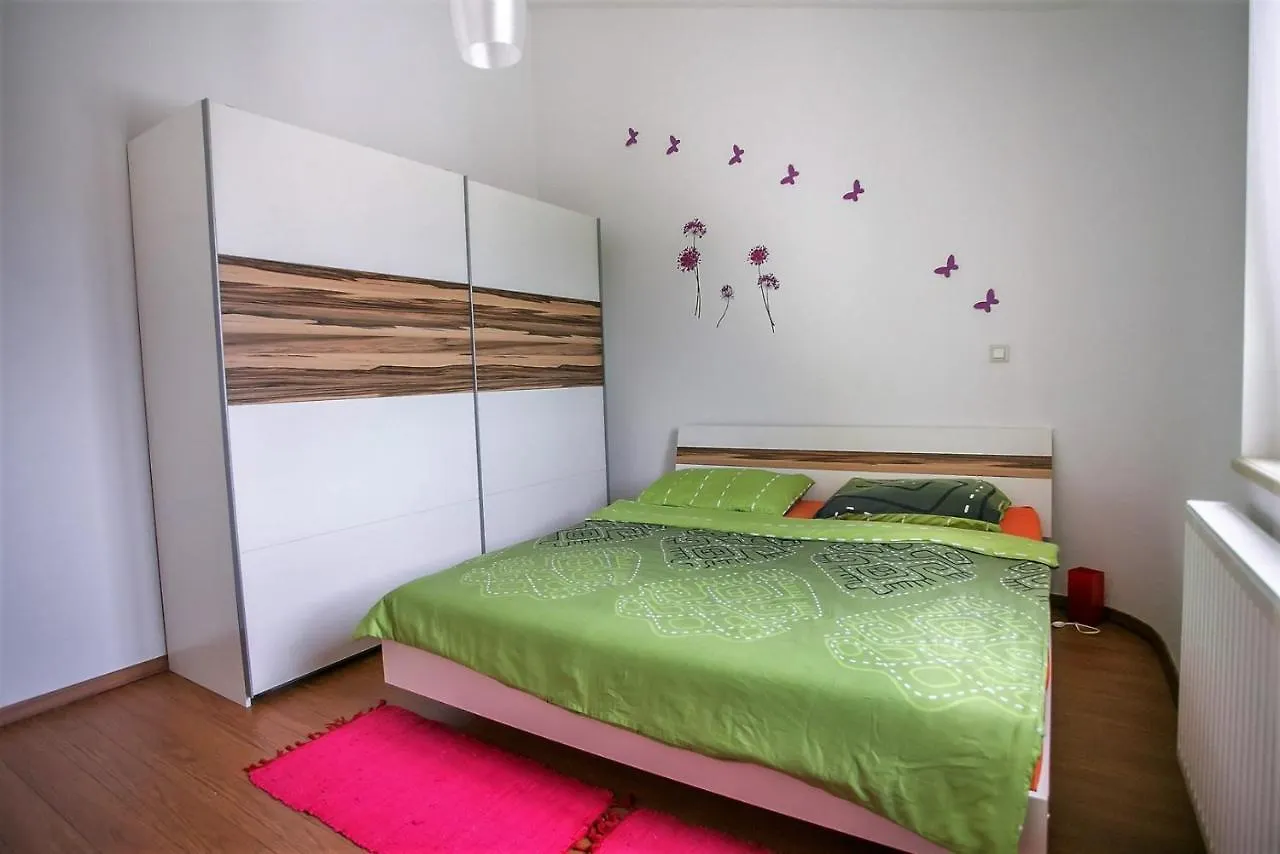 Holiday House Hacienda Montižana Villa